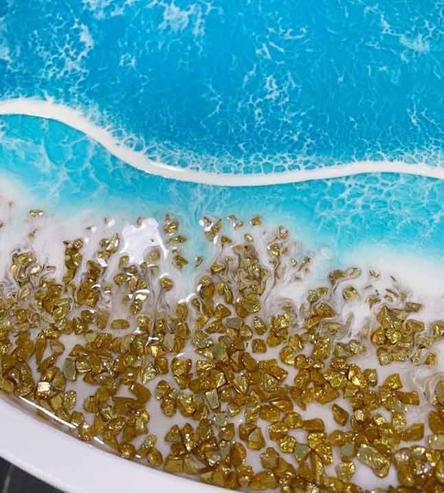 ۱۰ ماده جانبی ارزان برای ارتقای اثرات رزینی شما؛ ترفندهایی برای ساخت کارهای خاص با کمترین هزینه